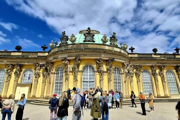 Pałac Sanssouci w Poczdamie podczas wycieczki z x-wakacje
